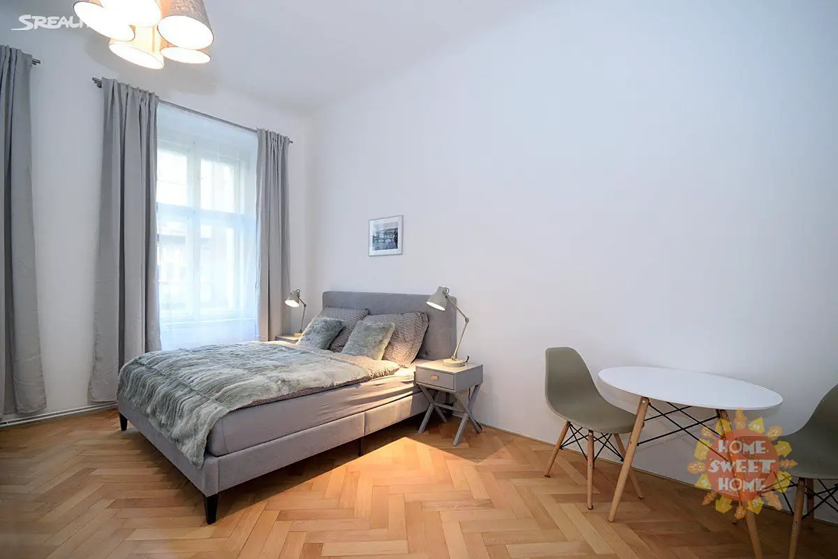 Pronájem bytu 1+kk 35 m², Čs. armády, Praha 6 - Bubeneč