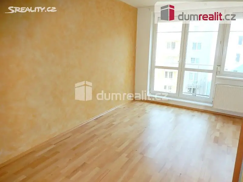 Pronájem bytu 1+kk 31 m², Merhoutova, Praha 4 - Kunratice