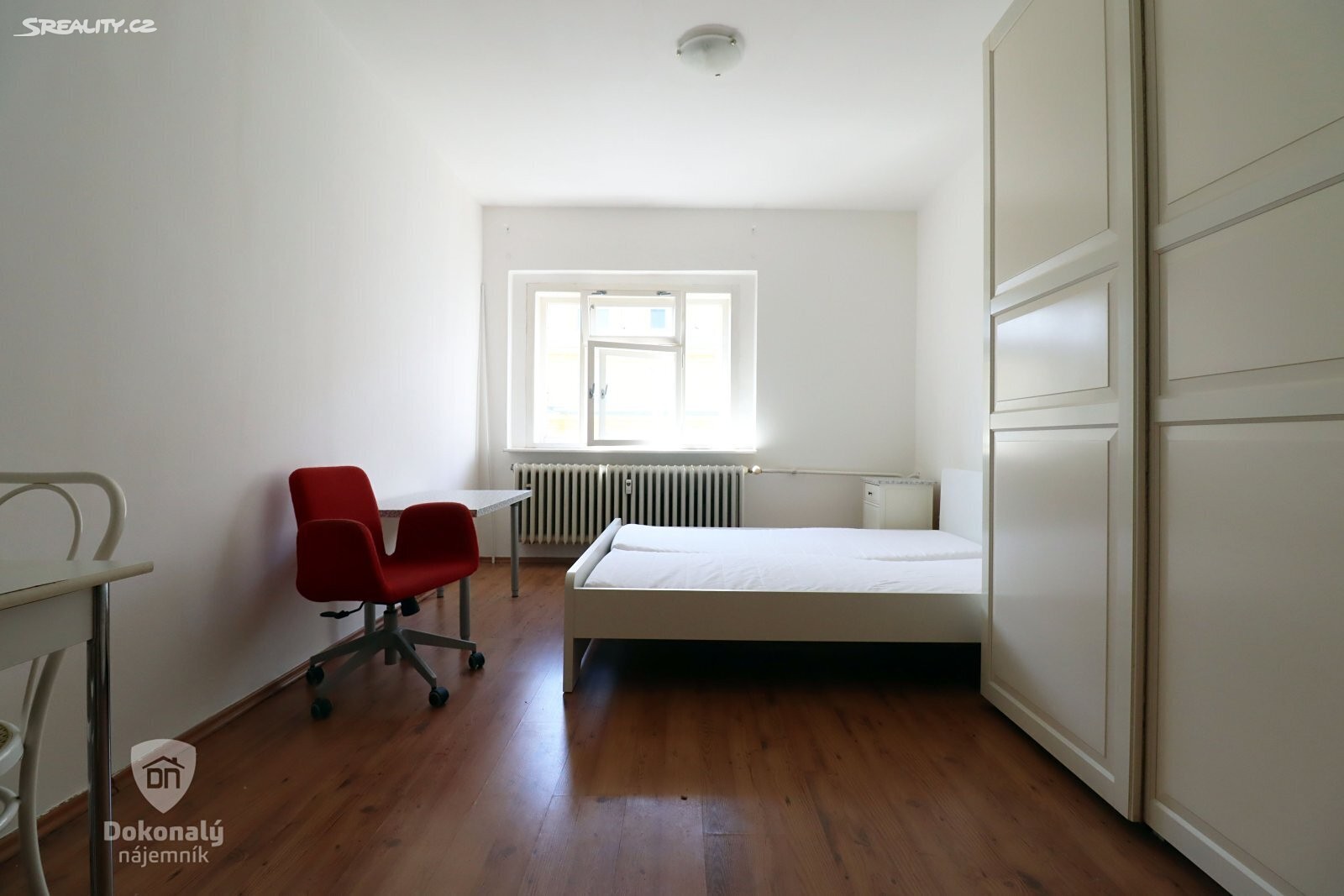 Pronájem bytu 1+kk 25 m², Lucemburská, Praha 3 - Žižkov