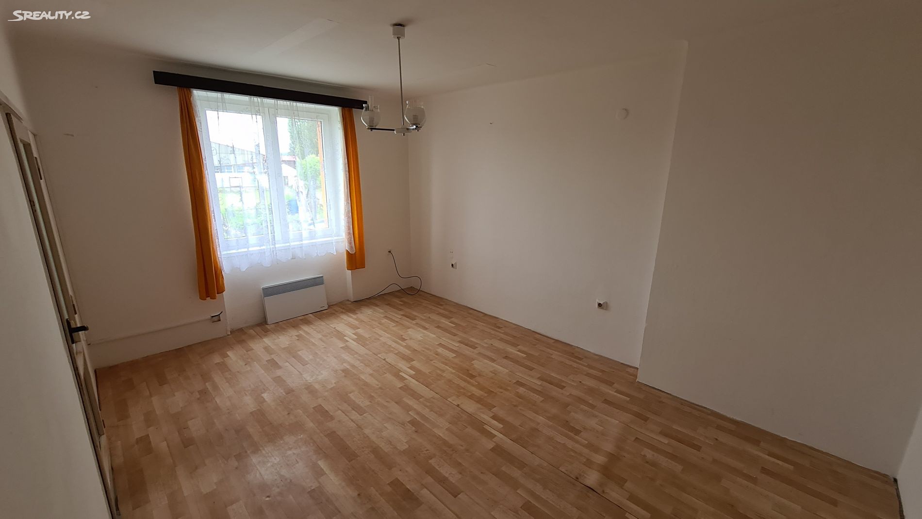 Pronájem bytu 2+1 52 m², Rožmitálská, Březnice