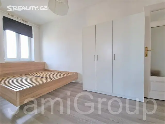 Pronájem bytu 2+1 50 m², Palackého třída, Brno