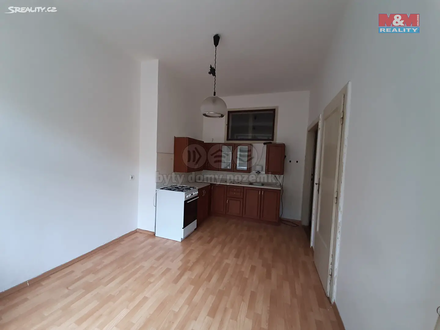Pronájem bytu 2+1 100 m², tř. Spojenců, Olomouc