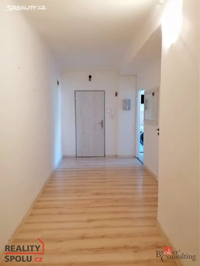 Pronájem bytu 2+1 66 m², Porubská, Ostrava - Poruba
