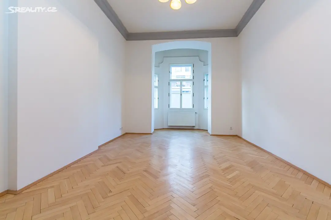 Pronájem bytu 2+1 90 m², Na Poříčí, Praha 1 - Nové Město