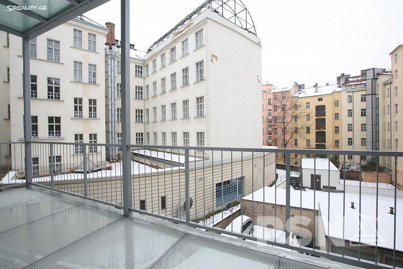Pronájem bytu 2+1 72 m², Laubova, Praha 3 - Vinohrady