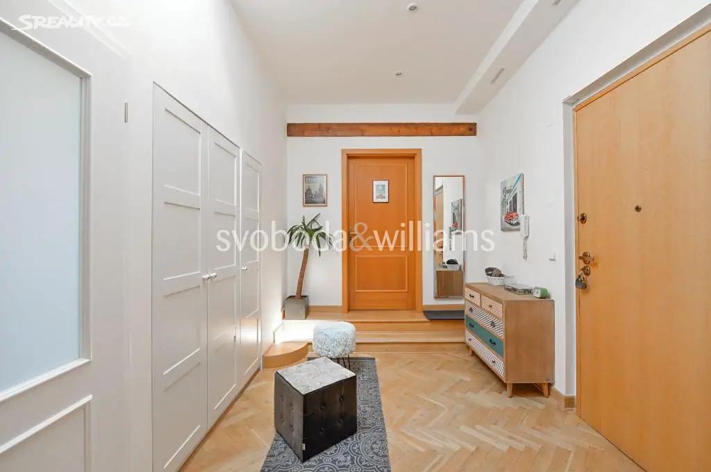 Pronájem bytu 2+1 124 m², Na Kozačce, Praha 2 - Vinohrady