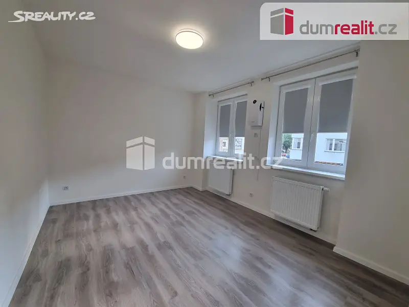 Pronájem bytu 2+kk 54 m², Legerova, Kolín - Kolín III