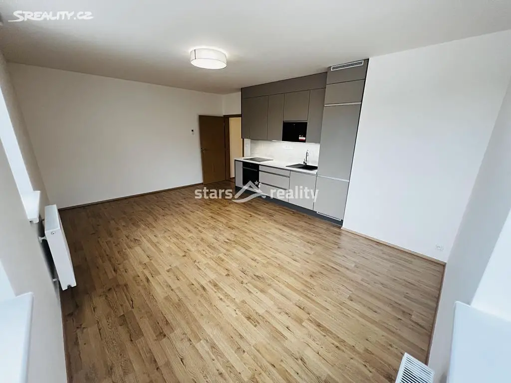 Pronájem bytu 2+kk 50 m², K Cukrovaru, Odolena Voda