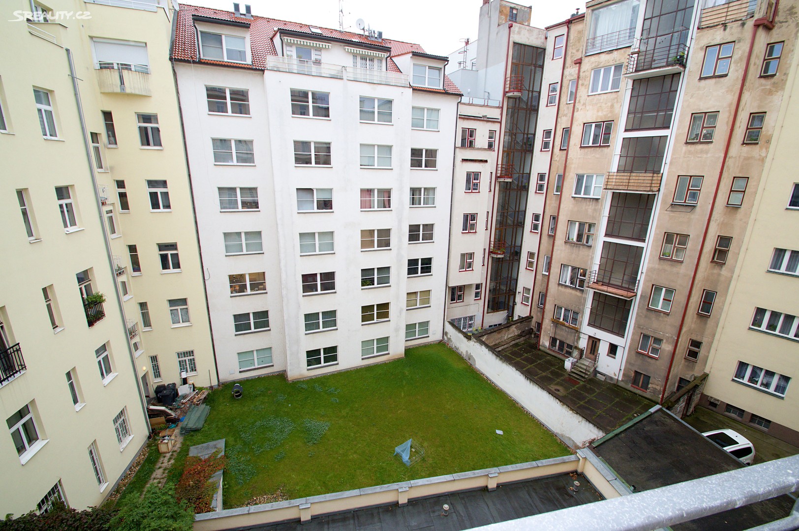 Pronájem bytu 2+kk 37 m², Umělecká, Praha - Holešovice