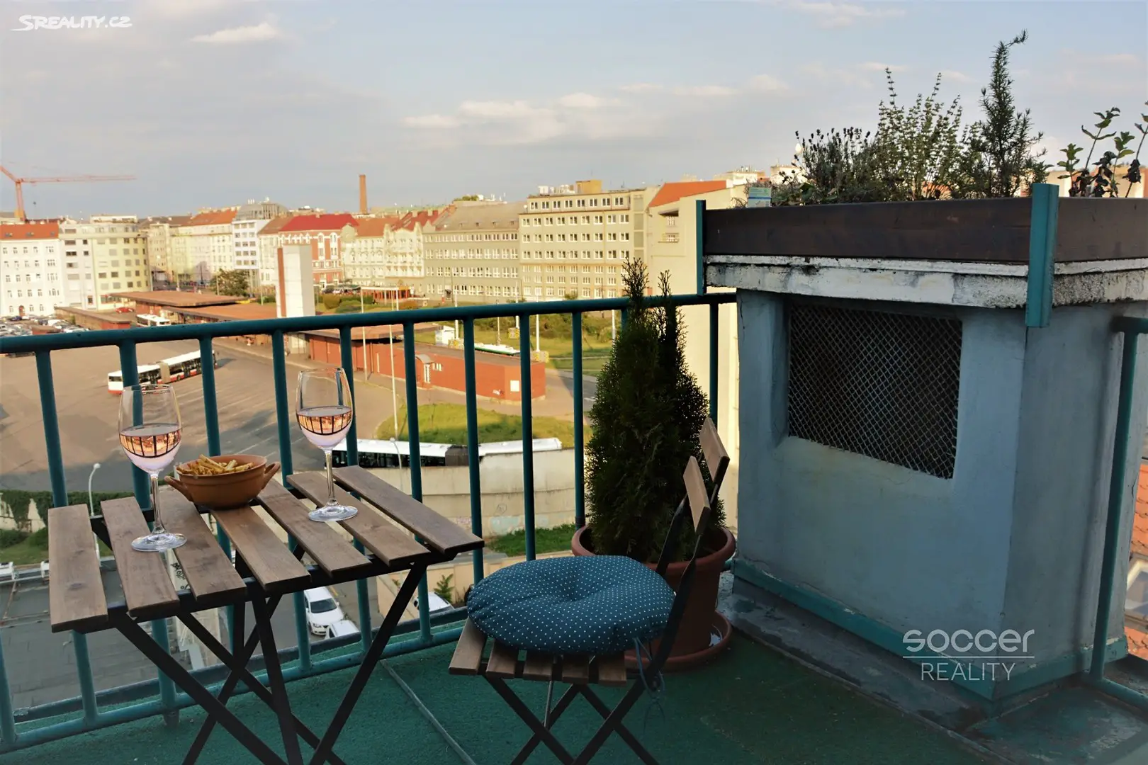 Pronájem bytu 2+kk 40 m², Zenklova, Praha 8 - Libeň