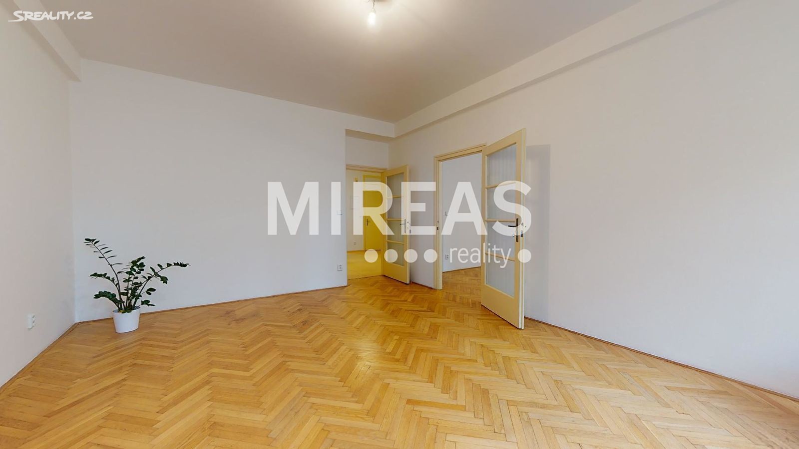 Pronájem bytu 3+1 97 m², nám. T.G.Masaryka, Poděbrady - Poděbrady II