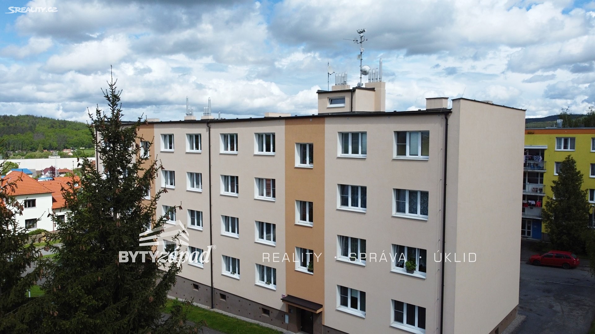 Pronájem bytu 3+1 89 m², Hálkova, Starý Plzenec