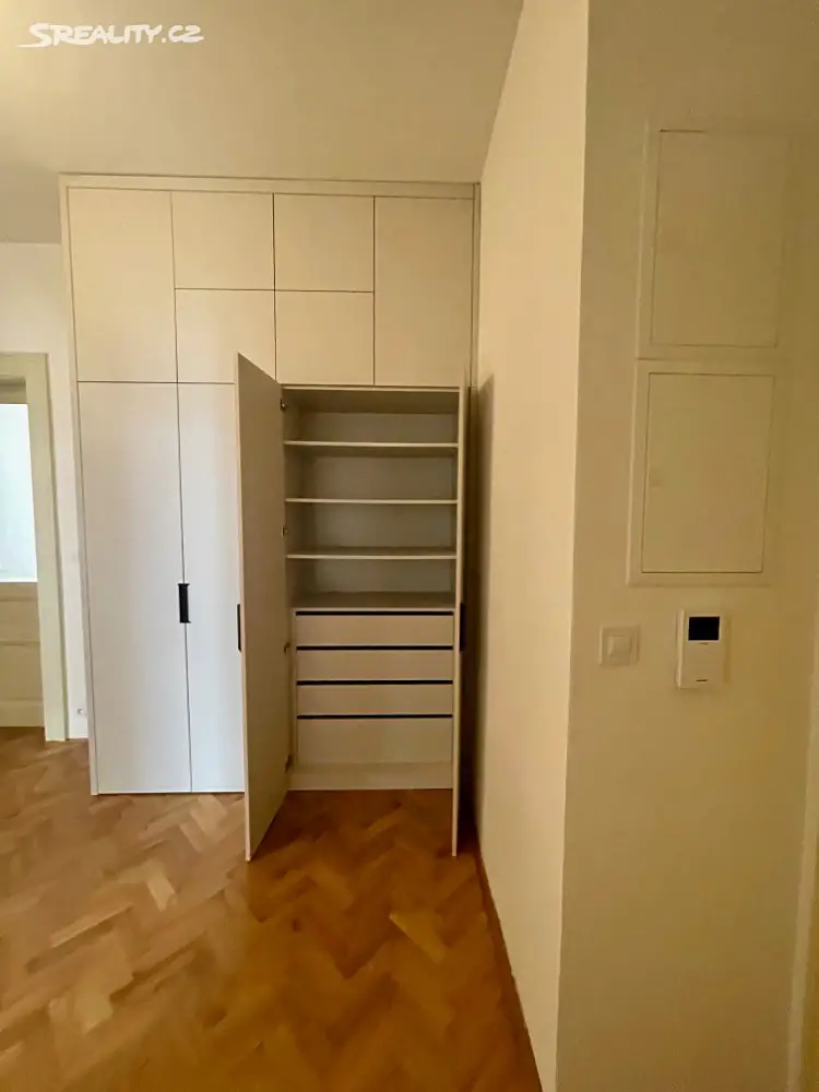 Pronájem bytu 3+kk 90 m², Mánesova, Praha 2 - Vinohrady