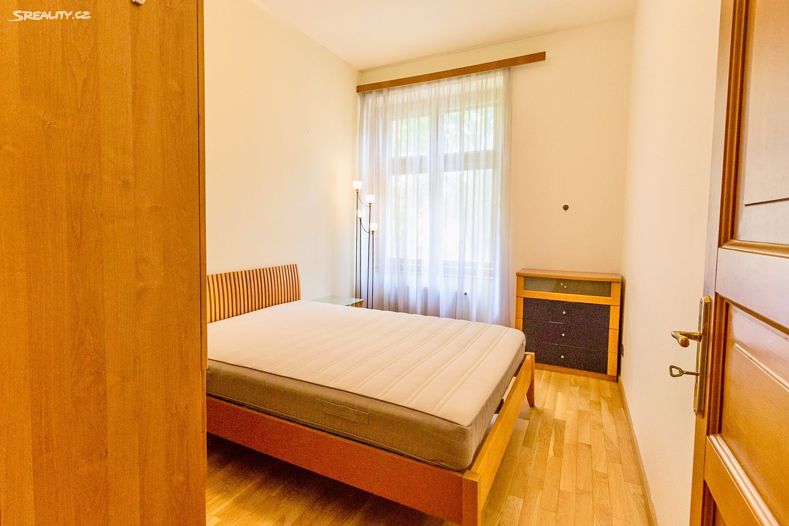 Pronájem bytu 3+kk 90 m², Černomořská, Praha 10 - Vršovice