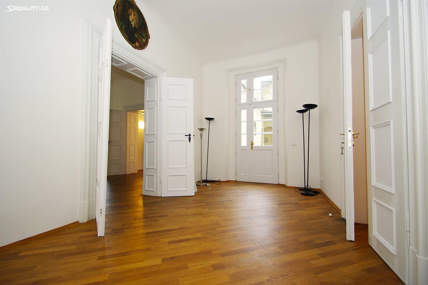 Pronájem bytu 4+1 180 m², Vlašská, Praha 1 - Malá Strana