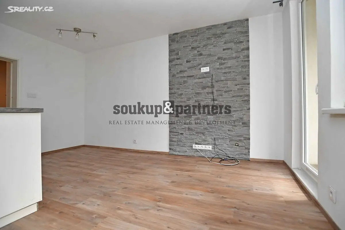 Pronájem bytu 4+kk 80 m², Pivcova, Praha 5 - Hlubočepy
