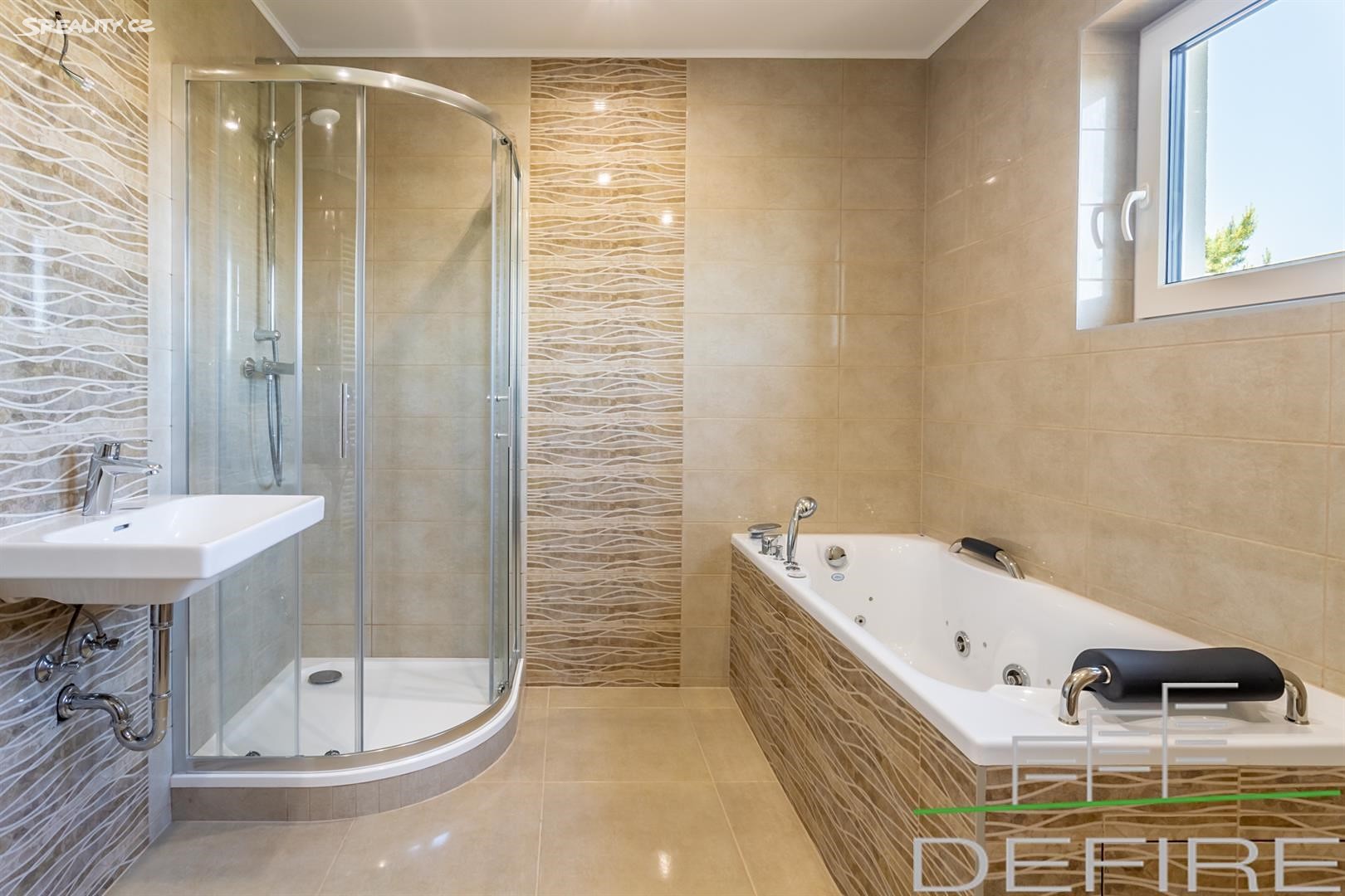 Pronájem  rodinného domu 200 m², pozemek 264 m², Praha 5 - Slivenec