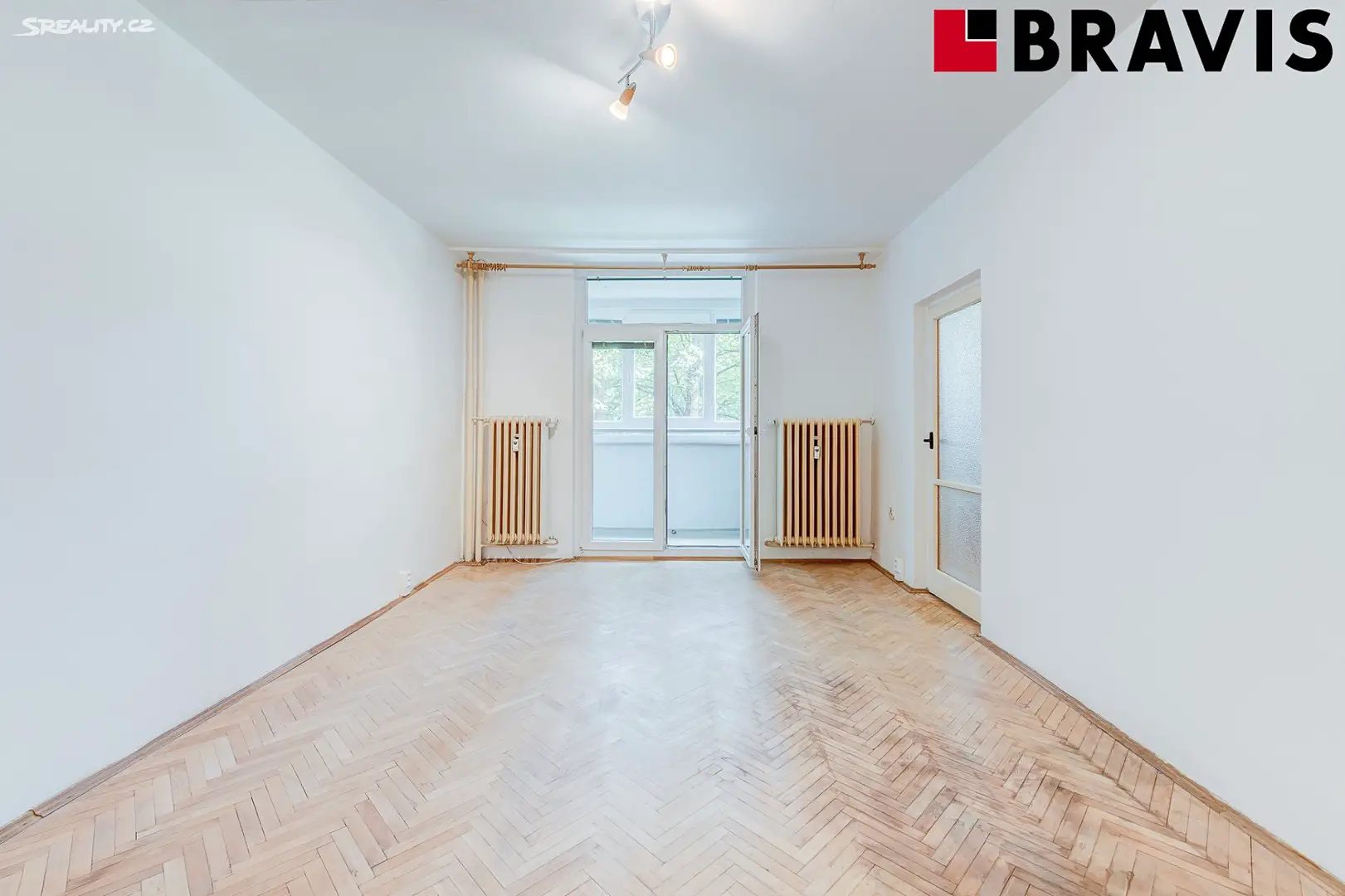 Prodej bytu 1+1 32 m², Halasovo náměstí, Brno - Lesná