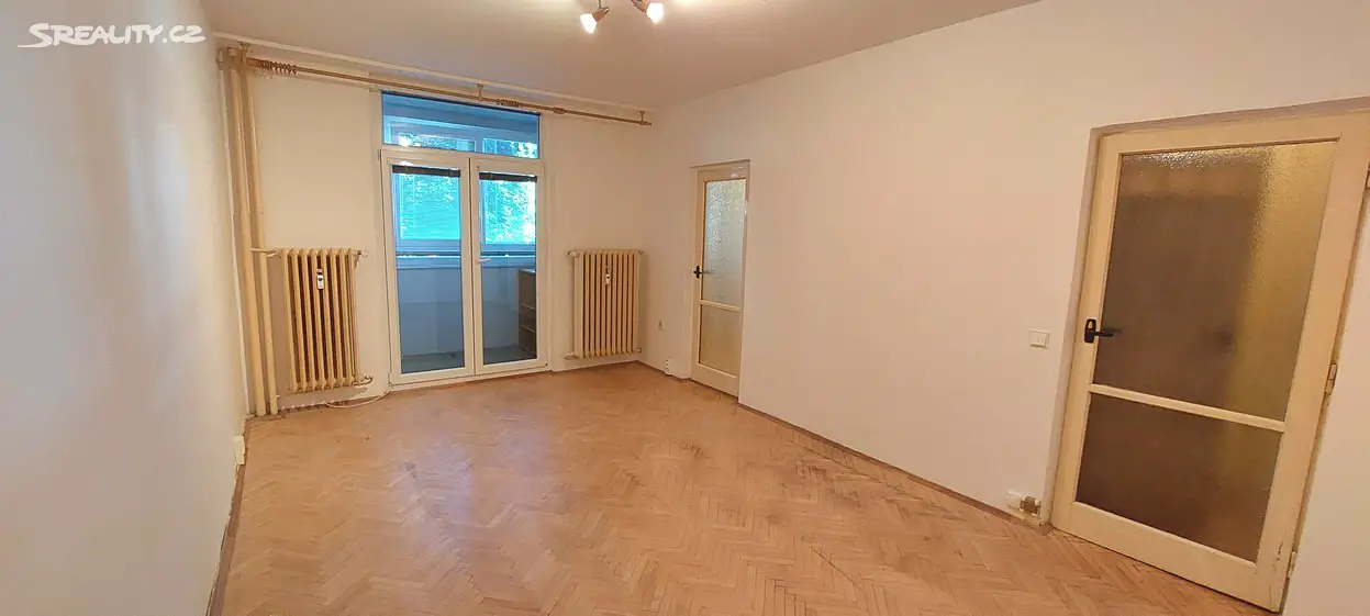 Prodej bytu 1+1 34 m², Halasovo náměstí, Brno - Lesná