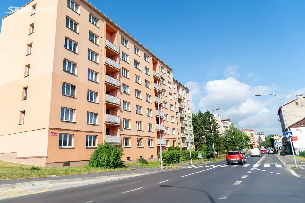 Prodej bytu 1+1 37 m², Závodu míru, Karlovy Vary - Stará Role