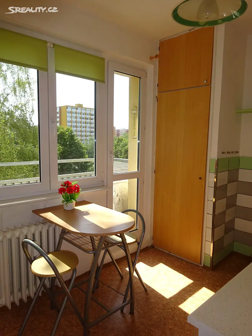 Prodej bytu 1+1 35 m², Finská, Kladno - Kročehlavy