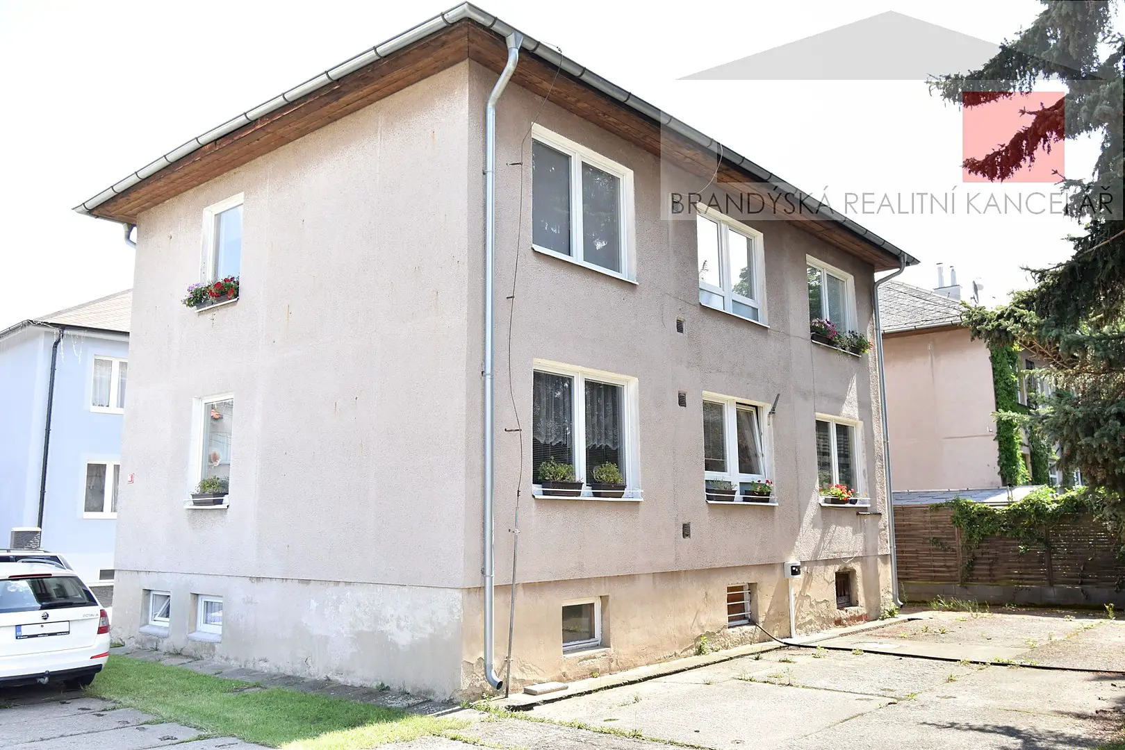 Prodej bytu 1+1 35 m², Polerady, okres Praha-východ