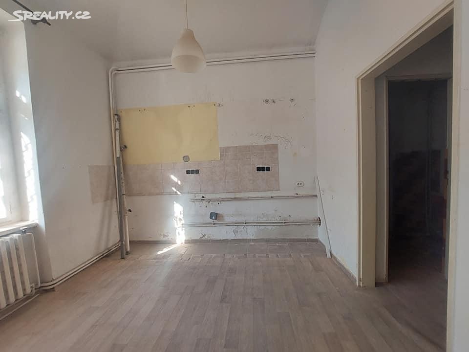 Prodej bytu 1+1 35 m², Na Neklance, Praha - Smíchov