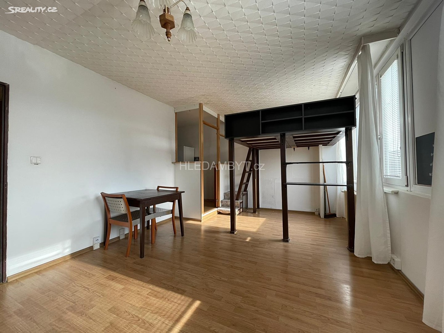 Prodej bytu 1+kk 33 m², Mrkvičkova, Praha 6 - Řepy