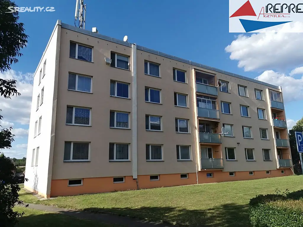 Prodej bytu 2+1 66 m², Bodláková, Hoštka - Kochovice