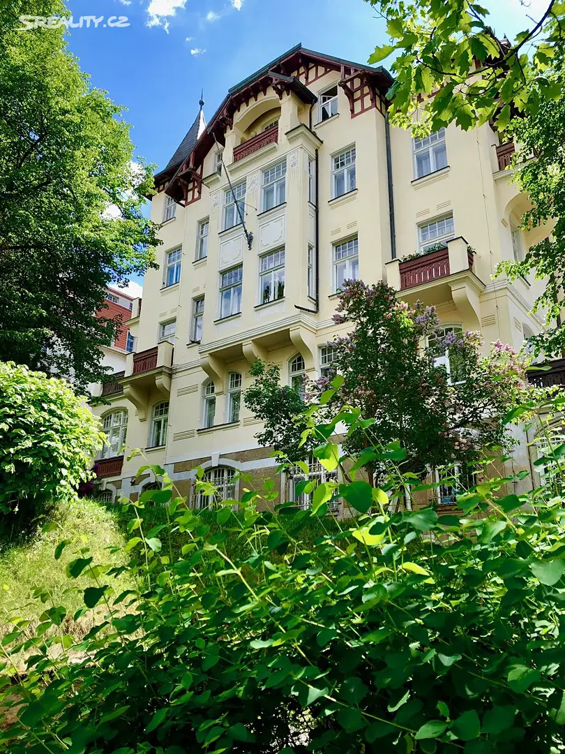 Prodej bytu 2+1 80 m², Krále Jiřího, Karlovy Vary