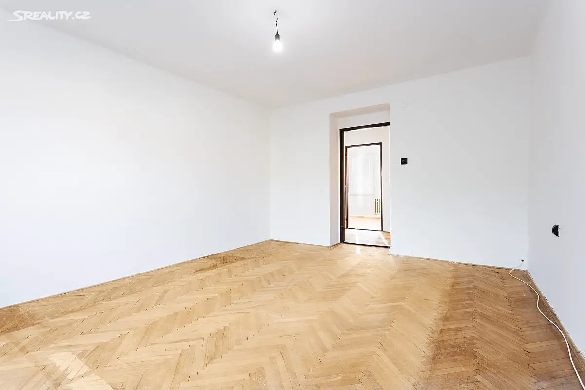 Prodej bytu 2+1 62 m², Bachmačská, Kolín - Kolín II