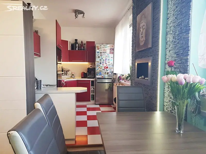 Prodej bytu 2+1 54 m², Kadláčkova, Kopřivnice