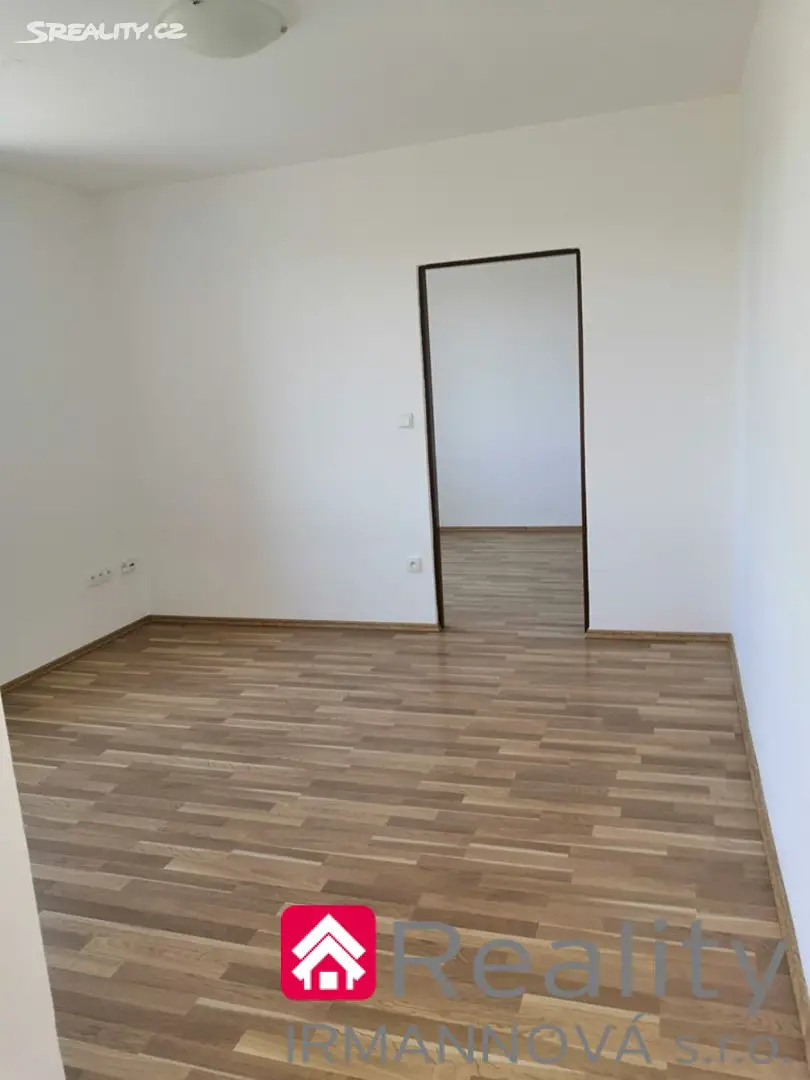 Prodej bytu 2+1 42 m², Miroslav - Kašenec, okres Znojmo