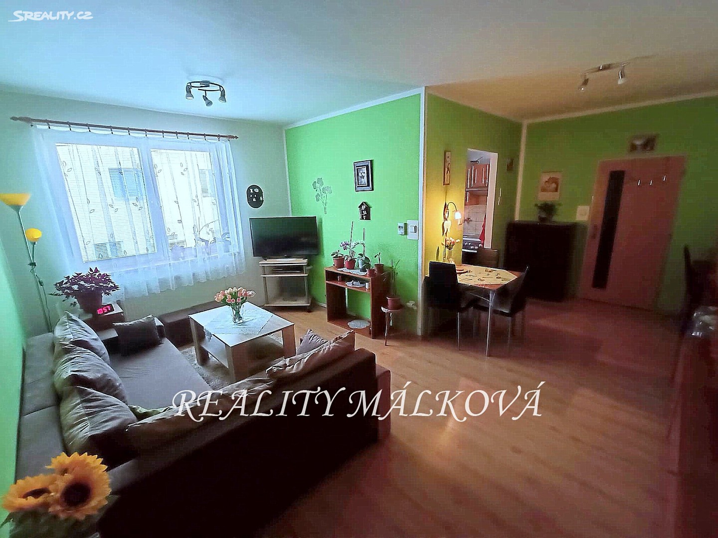Prodej bytu 2+1 58 m², V Ráji, Pardubice - Zelené Předměstí