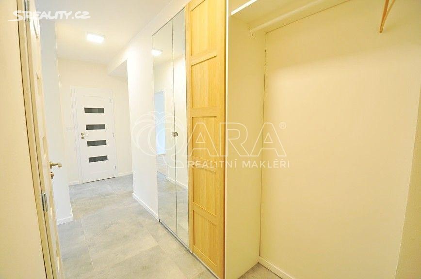 Prodej bytu 2+1 55 m², Kafkova, Praha 6 - Dejvice