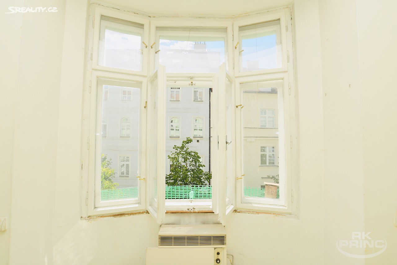 Prodej bytu 2+1 79 m², Chodská, Praha 2 - Vinohrady