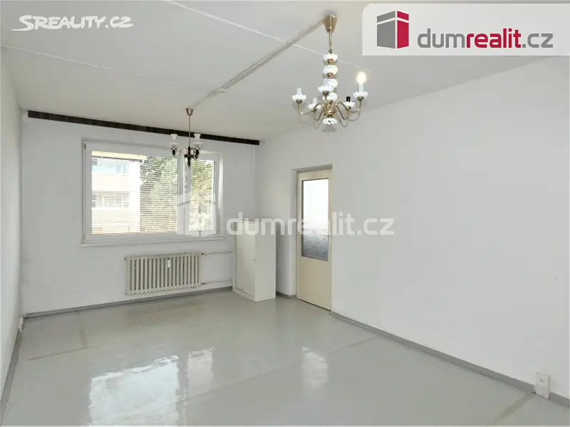 Prodej bytu 2+1 65 m², Slovenská, Sokolov