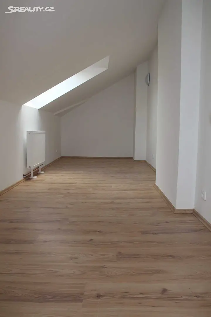 Prodej bytu 2+kk 44 m² (Mezonet), Bezručova, Brno - Staré Brno
