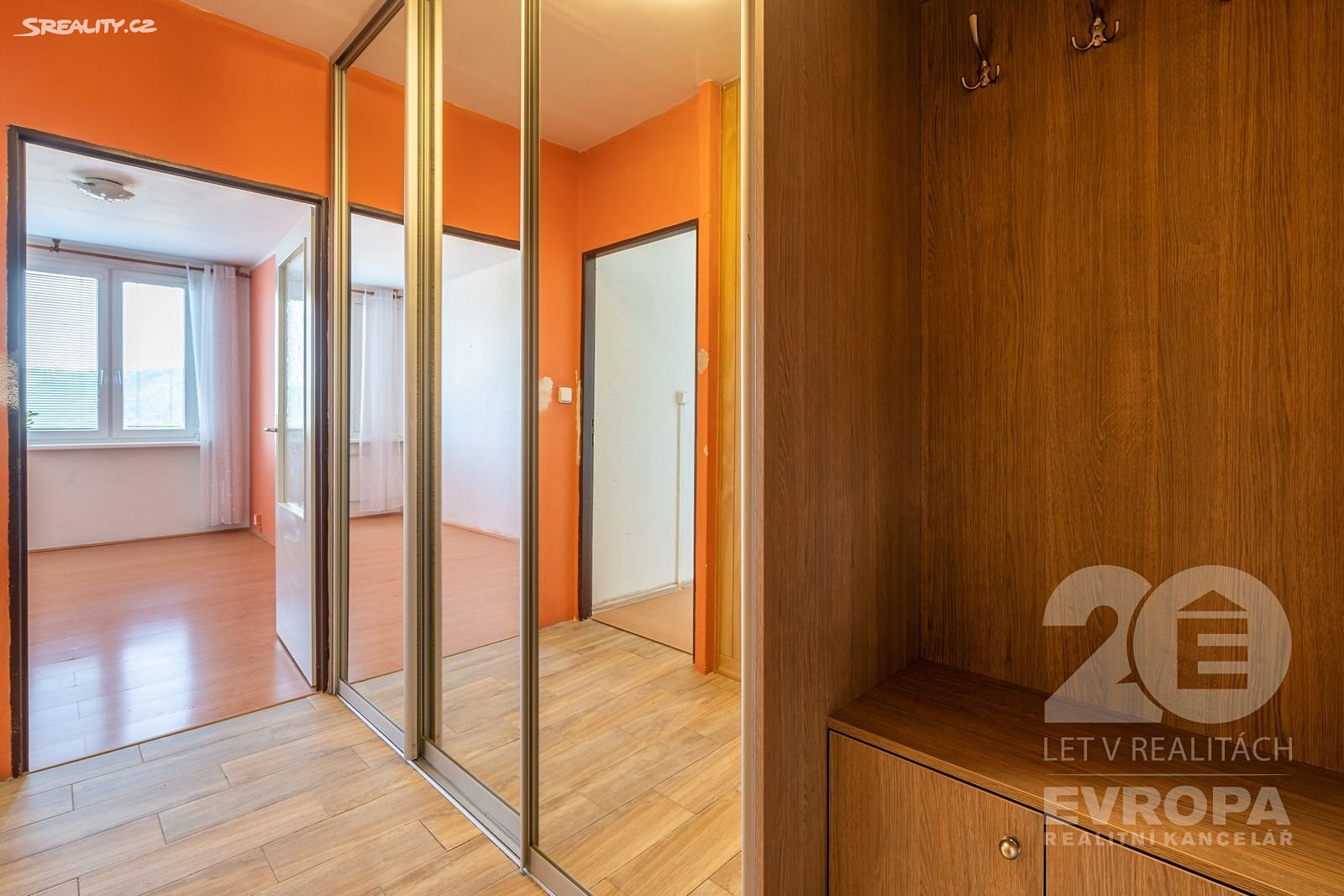 Prodej bytu 2+kk 43 m², K dolům, Praha 4 - Modřany