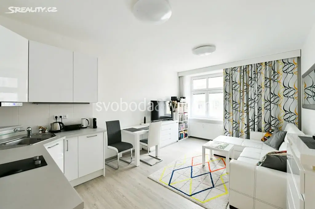 Prodej bytu 2+kk 47 m², Čestmírova, Praha 4 - Nusle