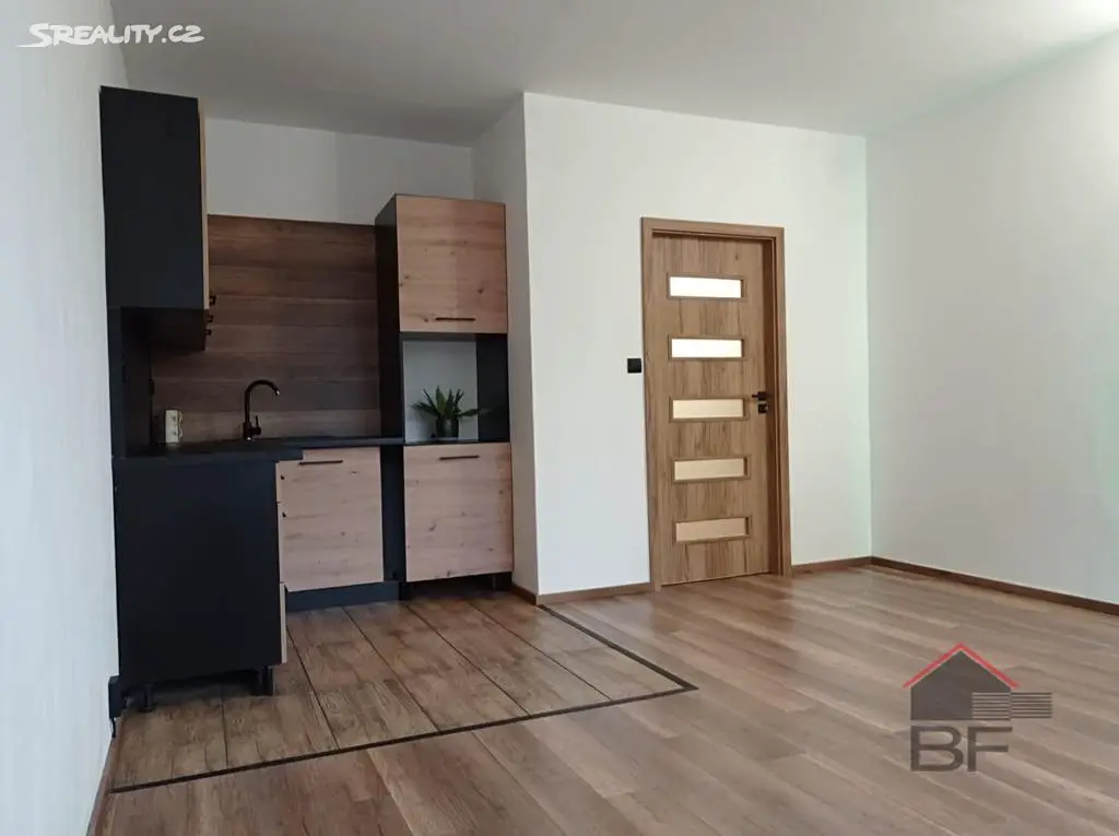 Prodej bytu 2+kk 43 m², Mimoňská, Stráž pod Ralskem