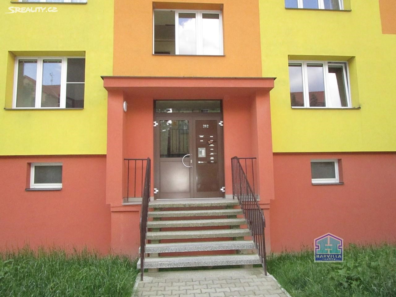 Prodej bytu 3+1 70 m², Kostelní, Kladruby