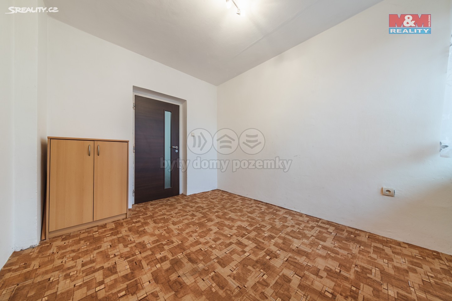 Prodej bytu 3+1 94 m², Kratonohy, okres Hradec Králové