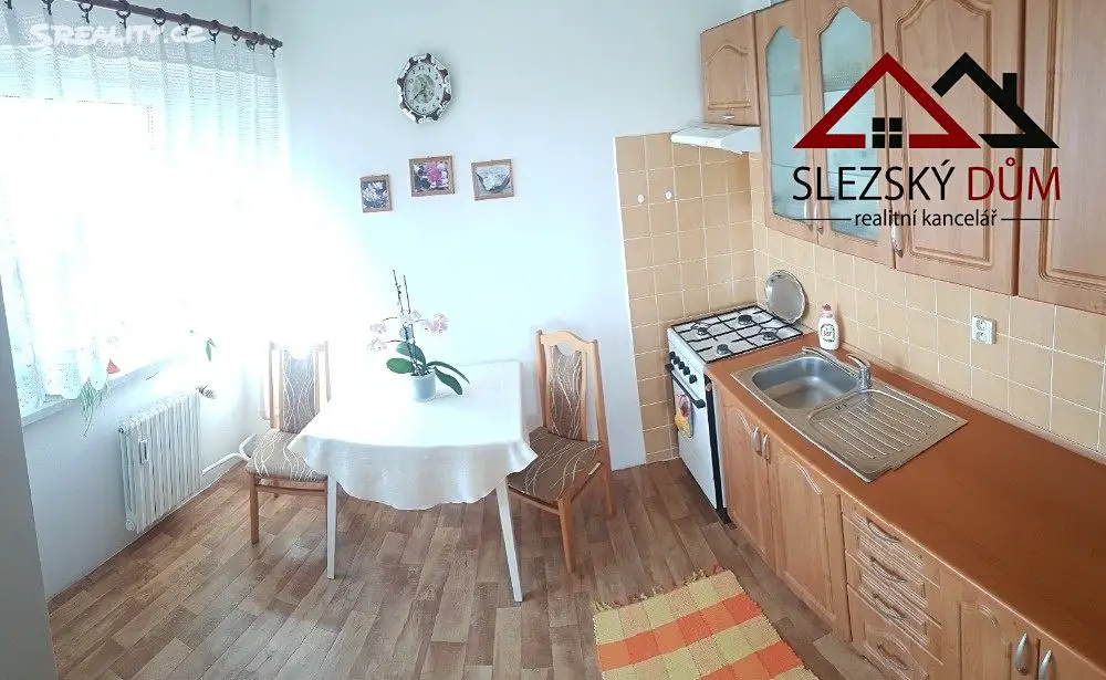 Prodej bytu 3+1 64 m², Masarykova třída, Orlová - Lutyně