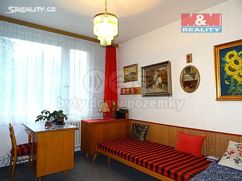 Prodej bytu 3+1 75 m², Třebenická, Praha 8 - Kobylisy