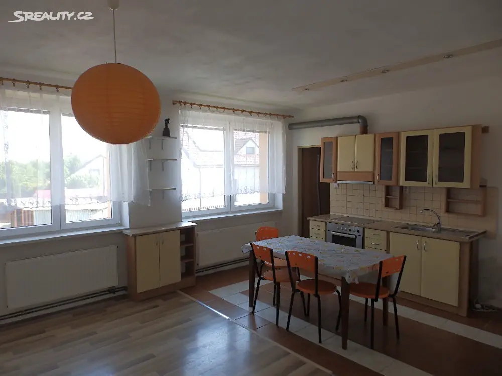 Prodej bytu 3+kk 78 m², Golčův Jeníkov, okres Havlíčkův Brod