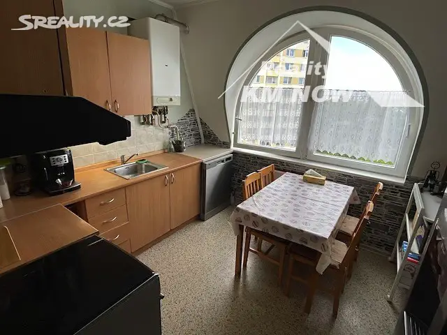 Prodej bytu 4+1 93 m², Spáčilova, Kroměříž