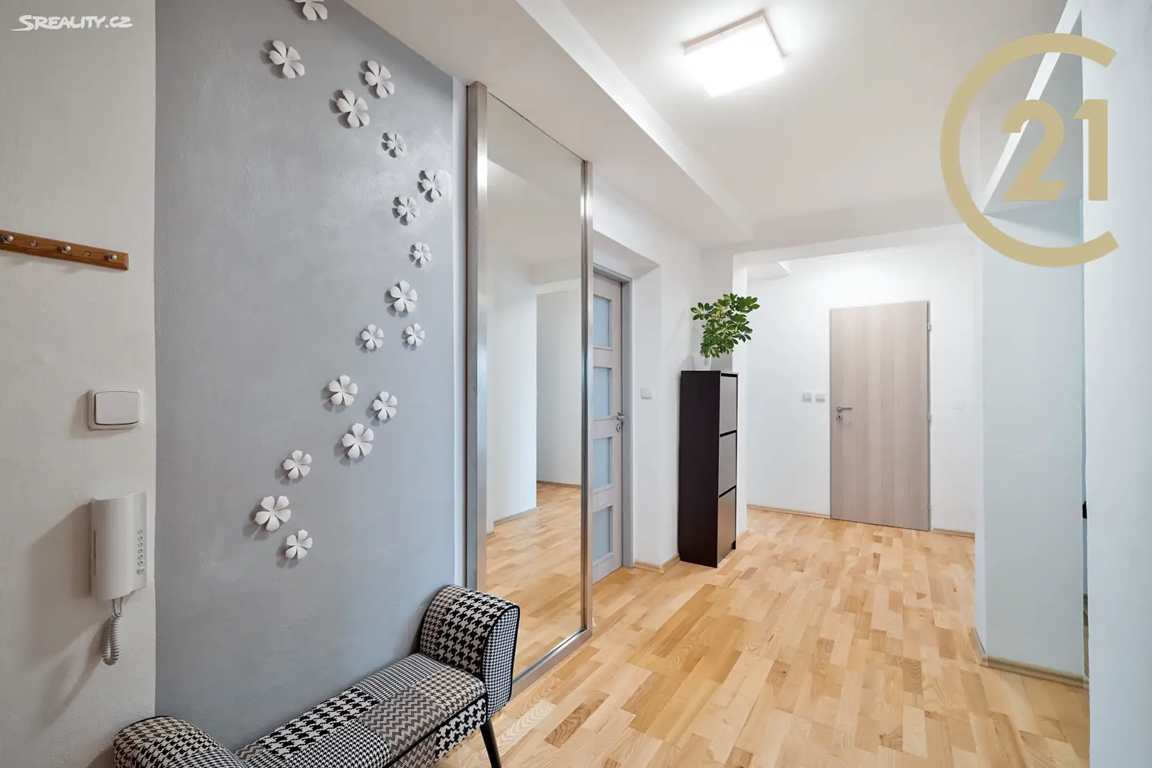 Prodej bytu 4+1 100 m², Dlabačova, Nymburk