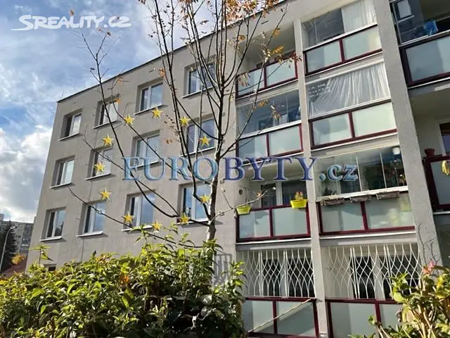 Prodej bytu 4+1 74 m², Na Rovinách, Praha 4 - Lhotka