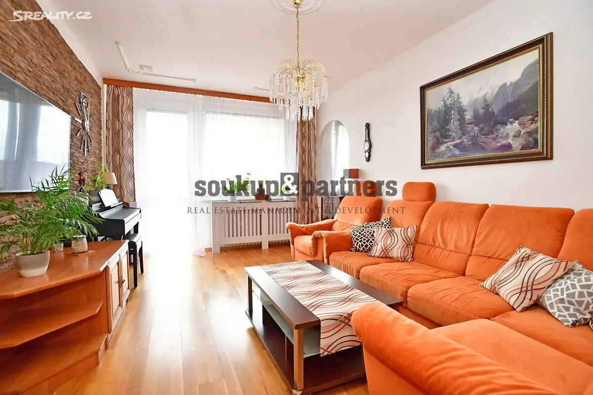 Prodej bytu 4+1 74 m², Mimoňská, Praha 9 - Prosek